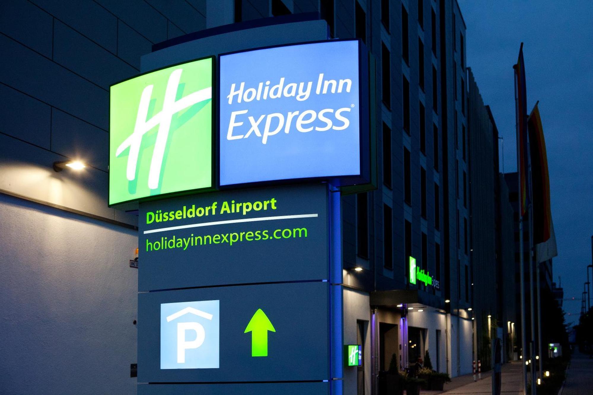 Express - Airport 3*