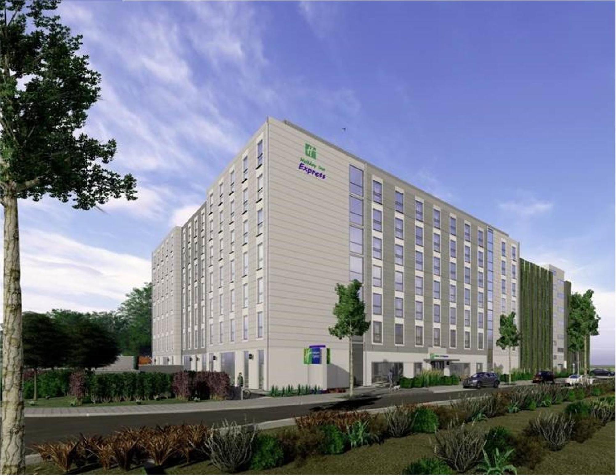 Hotel Express - Airport 3*